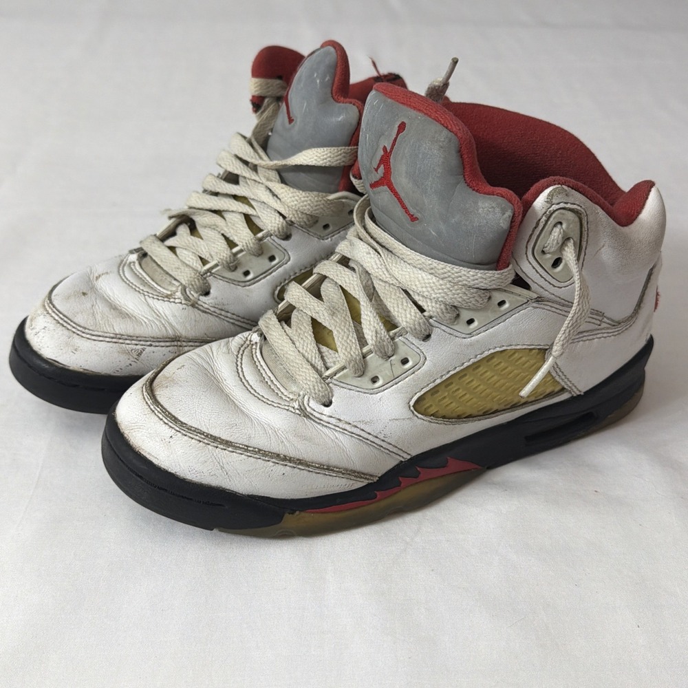 Nike Air‎ Jordan 5 V Retro White Fire Red 2020 Bulls 440888-102 GS Youth Sz 4.5Y